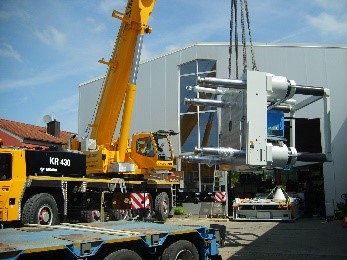 Montageunterstützung — Verladung auf fünf LKW